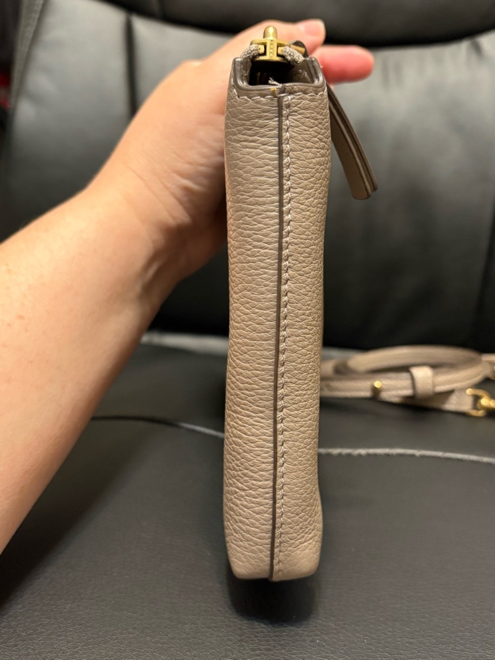 Tory Burch Kira Pebbled gray Leather Crossbody - Picture 3 of 8